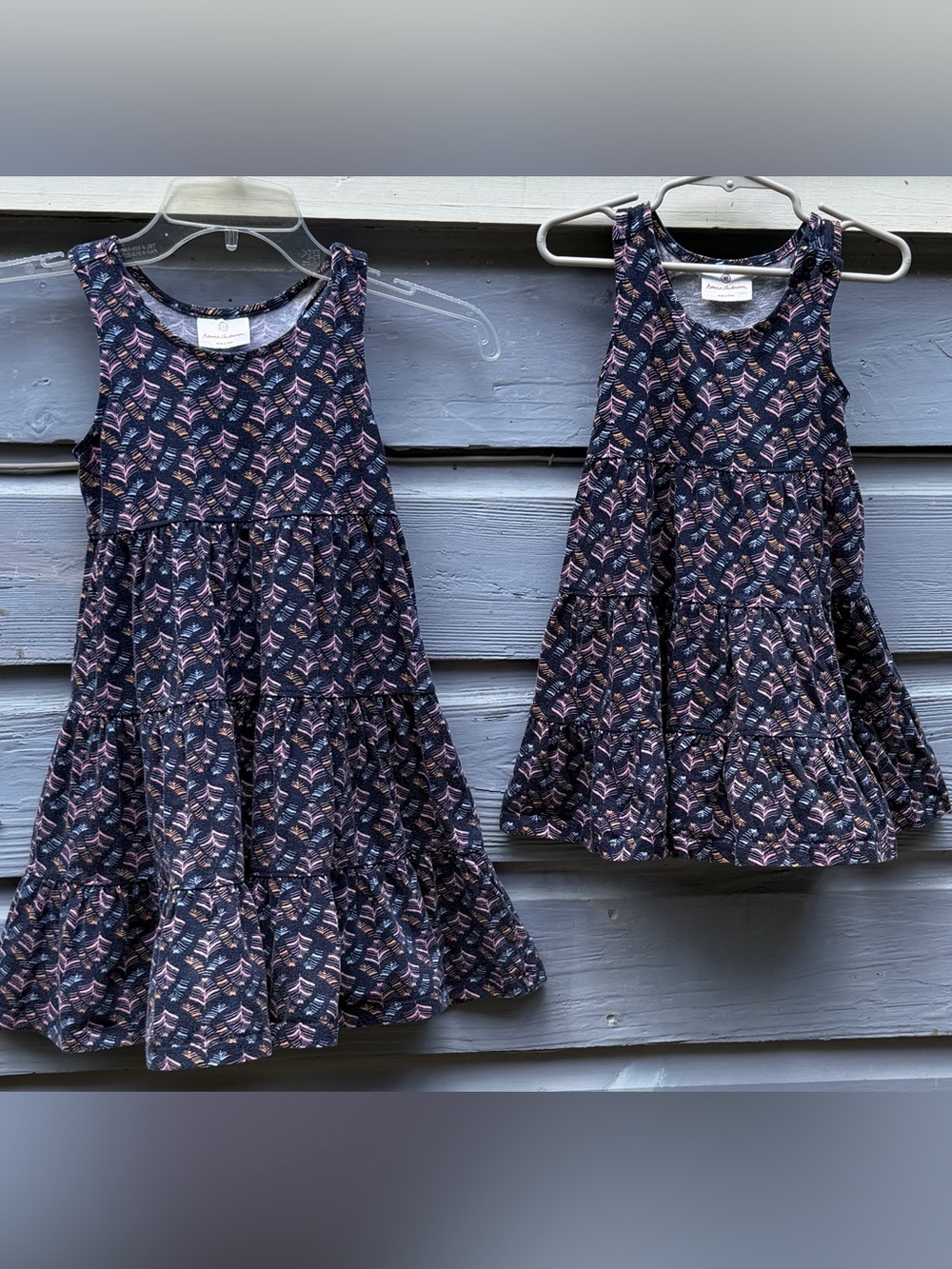 Hanna Anderson Sister sz 3 & 5 Navy/Pink Feather-Print Tiered Twirl Dresses